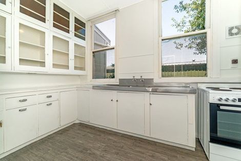 Photo of property in 678 Gladstone Road, Te Hapara, Gisborne, 4010