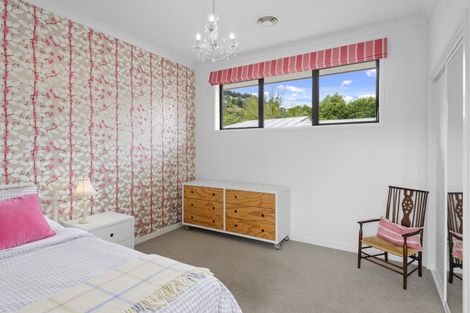 Photo of property in 9 Bowenvale Avenue, Cashmere, Christchurch, 8022