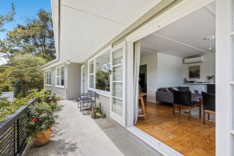 Photo of property in 1060 Sandspit Road, Sandspit, Warkworth, 0982