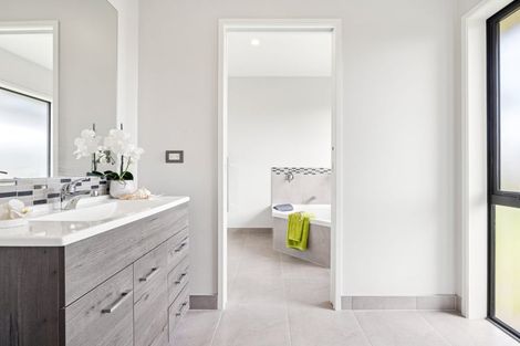 Photo of property in 3 Cranleigh Way, Bombay, 2675