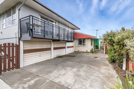 Photo of property in 2/54 Devon Street, Sydenham, Christchurch, 8023