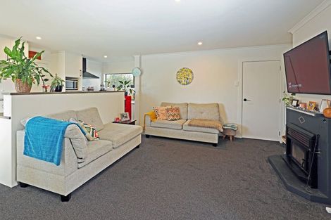 Photo of property in 10 Balmoral Street, Oamaru North, Oamaru, 9400