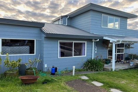 Photo of property in 52 Amorino Drive, Red Beach, 0932