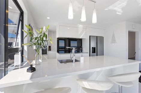 Photo of property in 12c Parris Street, Moturoa, New Plymouth, 4310