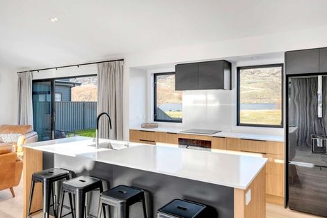 Photo of property in 14 Arion Court, Mount Pisa, Cromwell, 9383