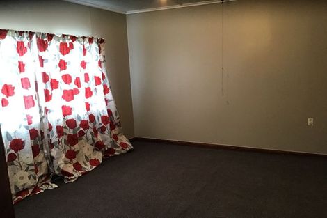 Photo of property in 64 Dundas Road, Sanson, 4817
