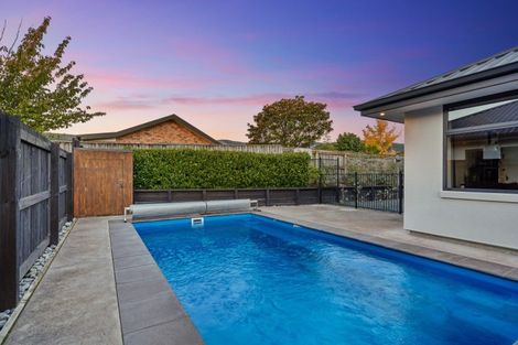 Photo of property in 8 Rosemary Place, Stoke, Nelson, 7011