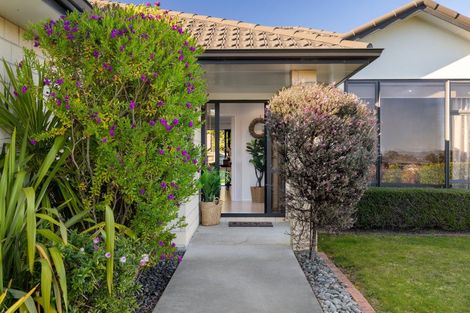 Photo of property in 11 Ballintoy Park Drive, Welcome Bay, Tauranga, 3175