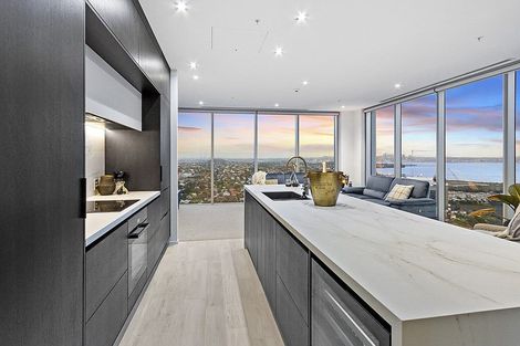 Photo of property in Sentinel Apartments, 2403/3 Northcroft Street, Takapuna, Auckland, 0622