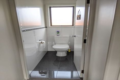 Photo of property in 236 Mahia Road, Weymouth, Auckland, 2103