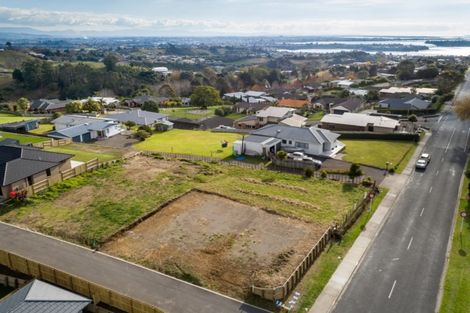Photo of property in 152 Waikite Road, Welcome Bay, Tauranga, 3175