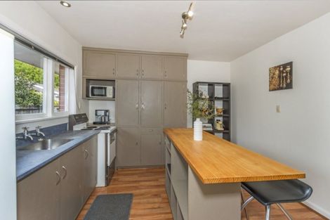 Photo of property in 2/31 Remuera Avenue, Cashmere, Christchurch, 8022