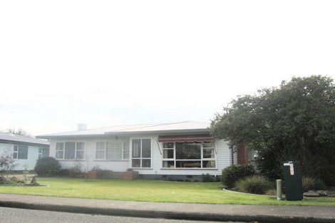 Photo of property in 735 Maxville Drive, Parkvale, Hastings, 4122