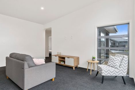 Photo of property in 10 Cassinia Close, Papamoa Beach, Papamoa, 3118