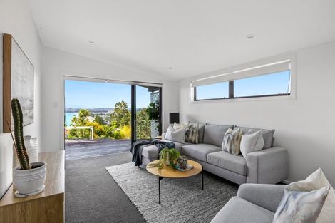 Photo of property in 10 Hillcrest Road, Hatfields Beach, Orewa, 0931