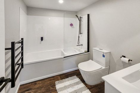 Photo of property in 42a Moeraki Road, Maoribank, Upper Hutt, 5018