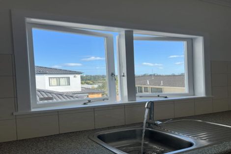 Photo of property in 61 Oakdale Road, Mount Roskill, Auckland, 1041