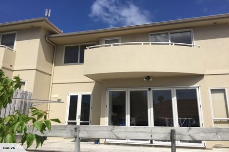 Photo of property in 7 Gillett Place, Botany Downs, Auckland, 2014