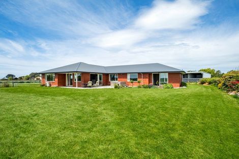 Photo of property in 61 Lyall Road, Saint Andrews, Timaru, 7971