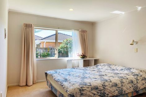 Photo of property in 1c Picasso Drive, West Harbour, Auckland, 0618