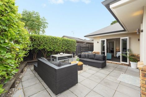 Photo of property in 86 Solomon Street, Brookfield, Tauranga, 3110