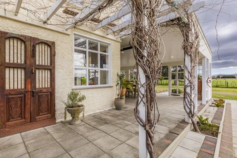 Photo of property in 1717 Maraekakaho Road, Bridge Pa, Hastings, 4175