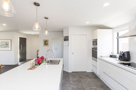 Photo of property in 24 Macdonald Heights, Feilding, 4702