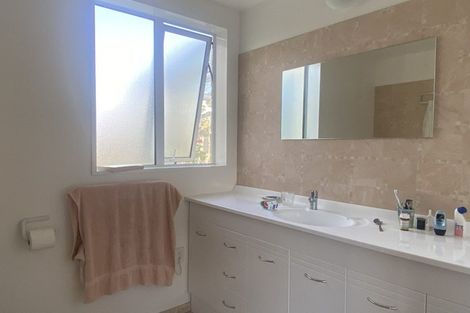 Photo of property in 43 Rountree Street, Upper Riccarton, Christchurch, 8041