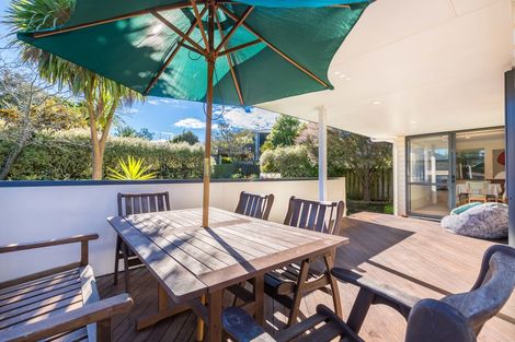 Photo of property in 54a Mcfadzean Drive, Blockhouse Bay, Auckland, 0600