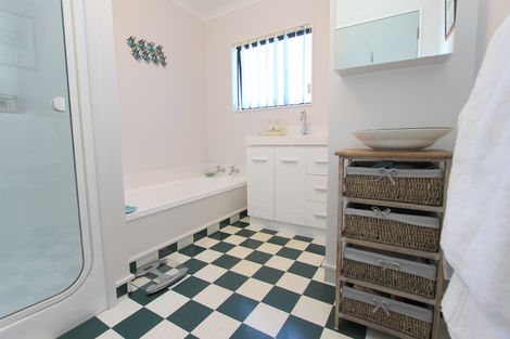 Photo of property in 42 Kowhai Drive, Renwick, 7204