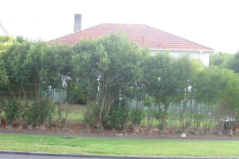 Photo of property in 10 Gifford Avenue, Wesley, Auckland, 1041