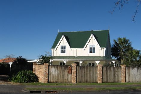 Photo of property in 84 Wattle Farm Road, Wattle Downs, Auckland, 2103
