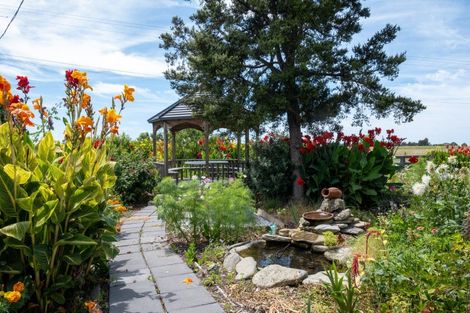 Photo of property in 104 Ferry Road, Clive, 4102