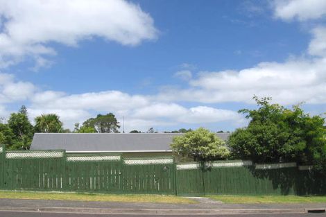 Photo of property in 2/34 Gatman Street, Birkdale, Auckland, 0626