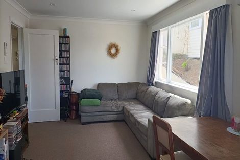 Photo of property in 9 Upper Lewisville Terrace, Thorndon, Wellington, 6011