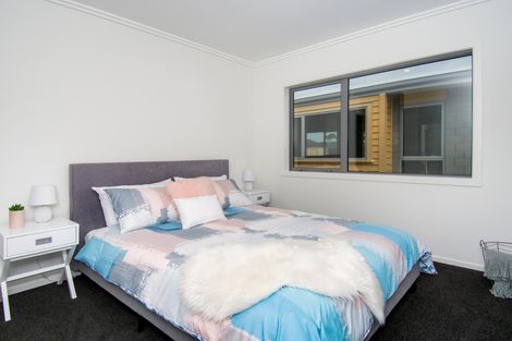 Photo of property in 10 Cassinia Close, Papamoa Beach, Papamoa, 3118