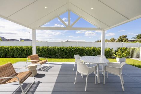 Photo of property in 22 Hugo Shaw Drive, Cambridge, 3434