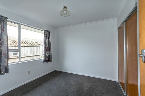 Photo of property in 2/101 Middlepark Road, Sockburn, Christchurch, 8042