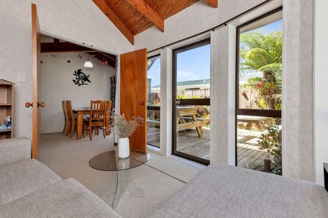 Photo of property in 2/115 Paramount Parade, Tikipunga, Whangarei, 0112