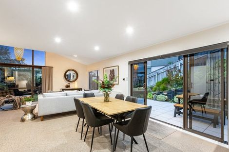 Photo of property in 37 Navigation Drive, Whitby, Porirua, 5024