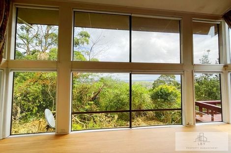 Photo of property in 112 Point View Drive, East Tamaki Heights, Auckland, 2016