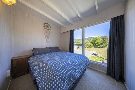 Photo of property in 36 Home Street, Manapouri, 9679