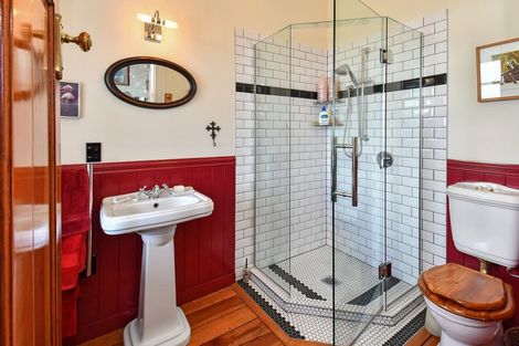 Photo of property in 165 Bombay Road, Bombay, 2675