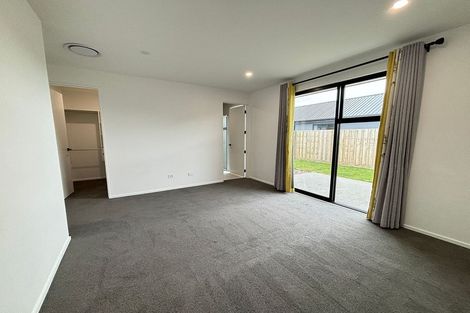 Photo of property in 16 Sequel Road, Halswell, Christchurch, 8025