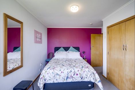 Photo of property in 4 Totara Street, Taradale, Napier, 4112