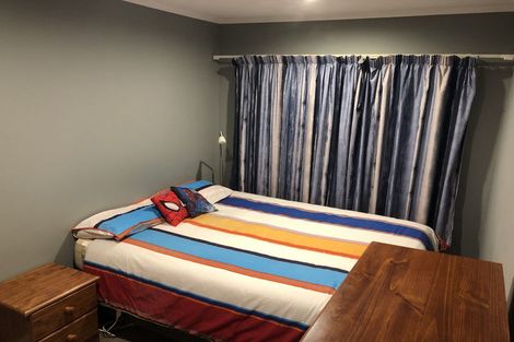 Photo of property in 1/6 Waterloo Place, Westown, New Plymouth, 4310