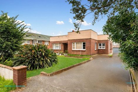 Photo of property in 28 Kitchener Road, Sandringham, Auckland, 1025