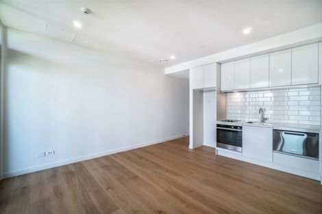 Photo of property in Frank Sargeson Apts, 406/80 Anzac Street, Takapuna, Auckland, 0622