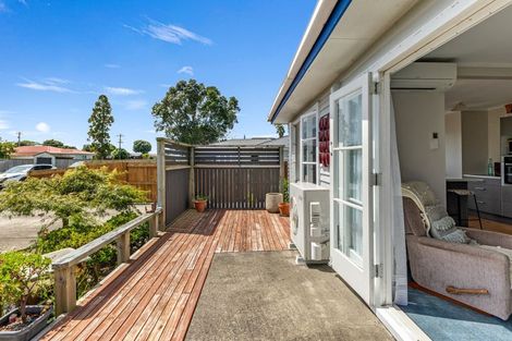 Photo of property in 6 Totara Street, Edgecumbe, 3120