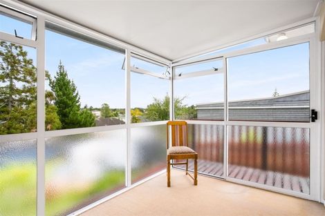 Photo of property in 2/46a Kamara Road, Glen Eden, Auckland, 0602